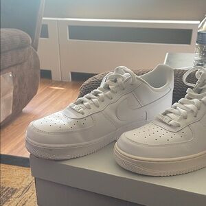 Nike Men's White Athletic Shoes